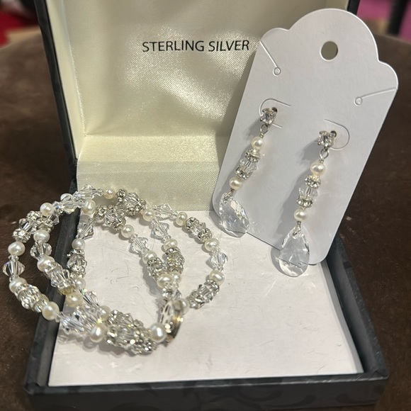 Crystal 3row bracelet and teardrop earring set - Picture 1 of 2